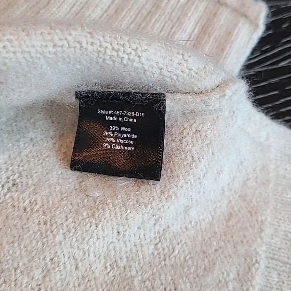 Jenni Kayne Everyday Sweater - Picture 8 of 13